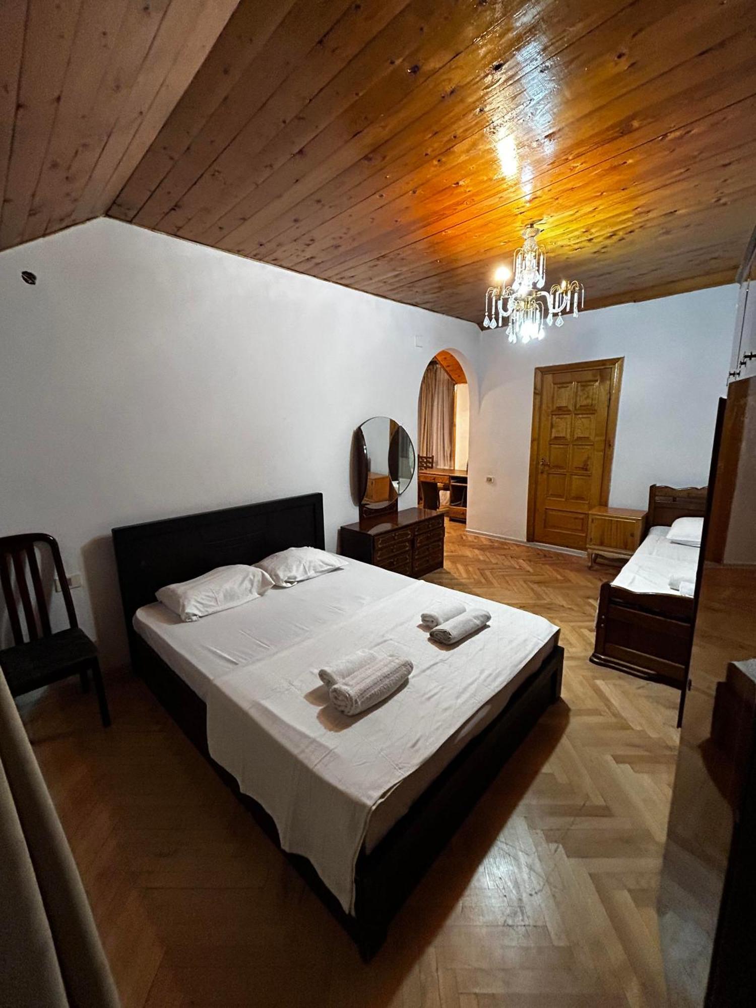 Duma Hotel Tbilissi Extérieur photo