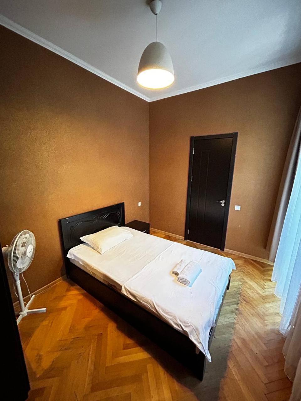 Duma Hotel Tbilissi Extérieur photo