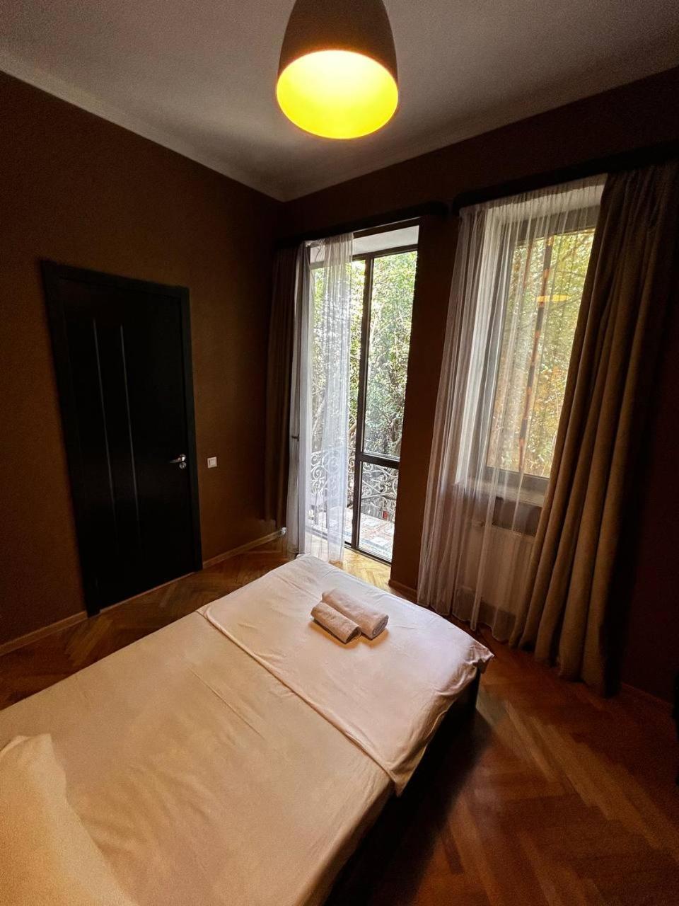 Duma Hotel Tbilissi Extérieur photo