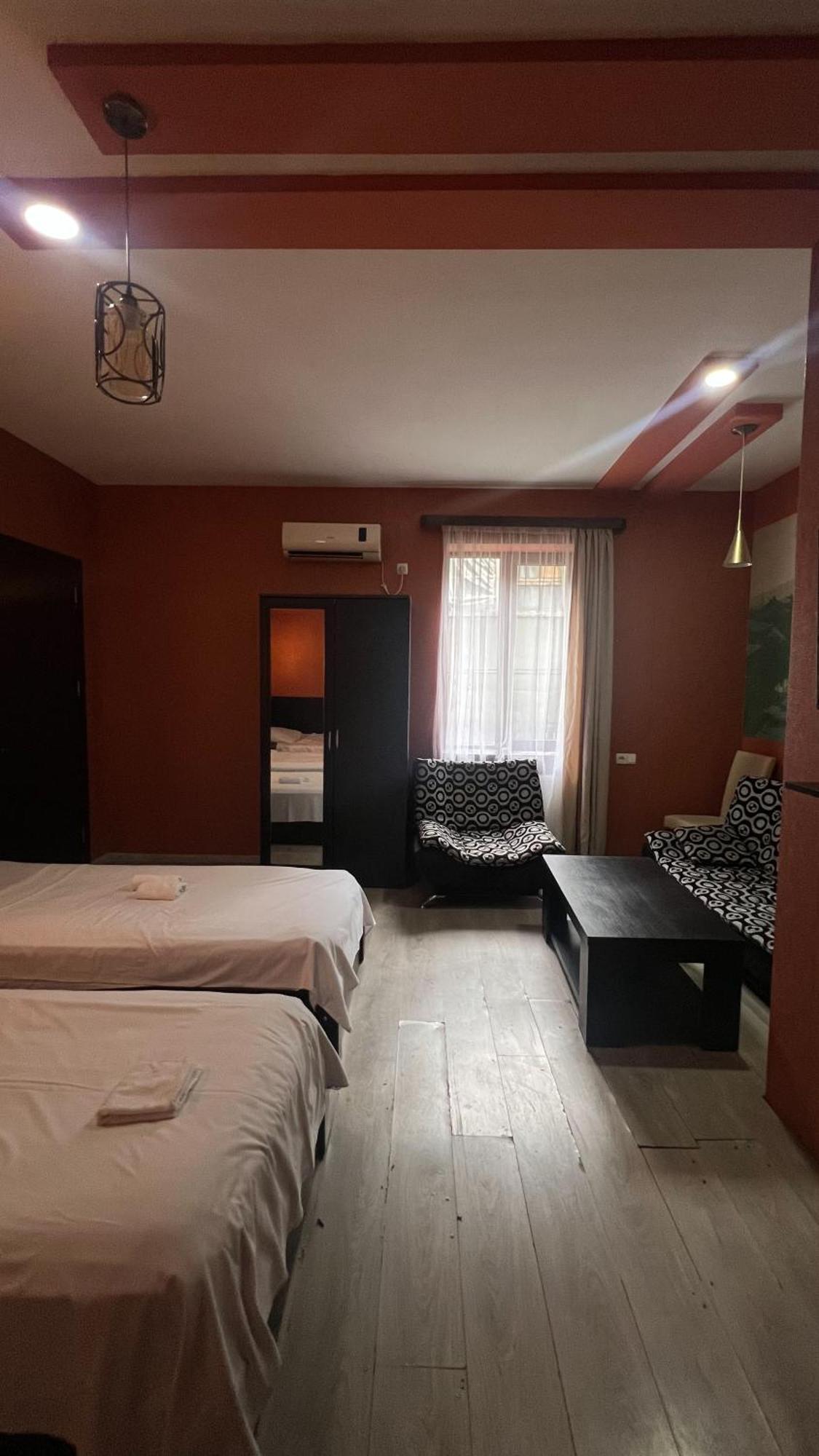 Duma Hotel Tbilissi Extérieur photo