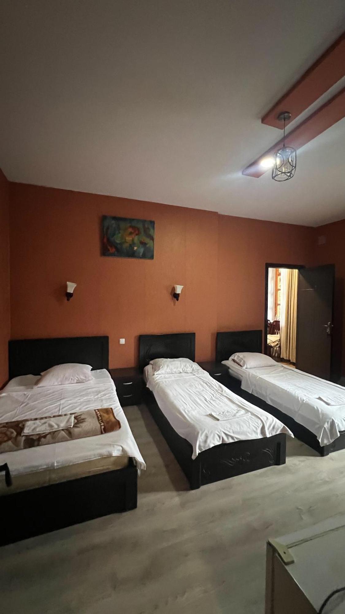Duma Hotel Tbilissi Extérieur photo